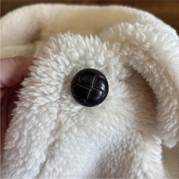 Gap Ivory Sherpa Teddy Mid Length Button Front Coat Women's Small - Picture 9 of 15